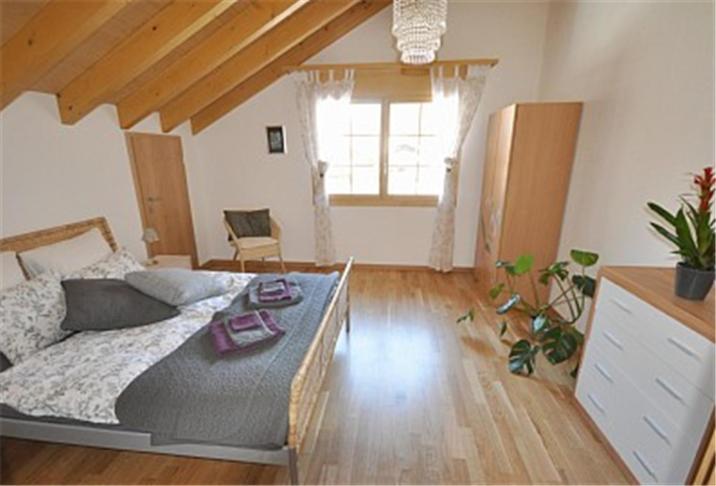 Charming Penthouse Lägenhet Lauterbrunnen Rum bild